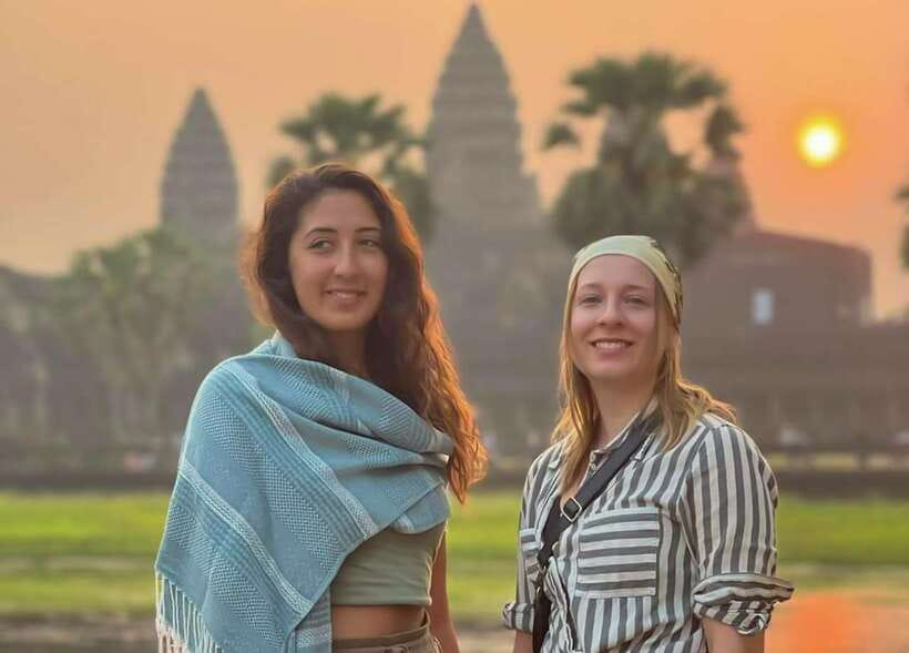 Siem Reap: Angkor Wat Sunrise and Full-Day Sightseeing Tour - Timing, Food, and the Angkor Pass Budget