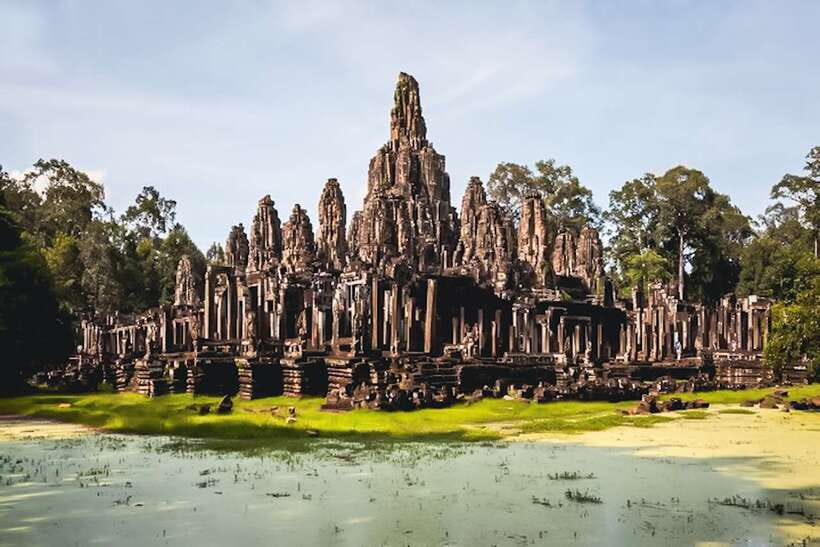 Siem Reap: Angkor Wat Sunrise and Full-Day Sightseeing Tour - How the A/C Ride, Cold Water, and Wet Towels Help You Last