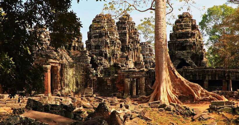 Siem Reap: Angkor Wat Tour Explore The Most Iconic Temples - Angkor Wat Sunrise and the Western-Entrance Advantage