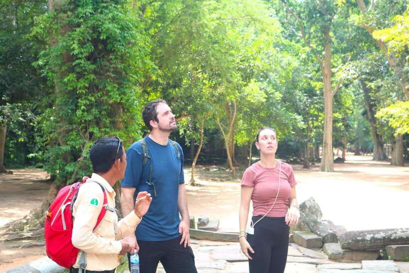 Siem Reap: Angkor Wat with German or English Guided Tour - Key things I’d zero in on