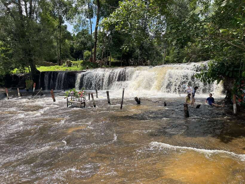 Siem Reap: Beng Mealea, Banteay Srei & Kulen Waterfall Trip - Price and what you still need to pay at the gate