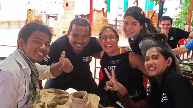 Siem Reap: Cambodian Pottery Class - Khmer carvings and decorating: how to make it feel Cambodian