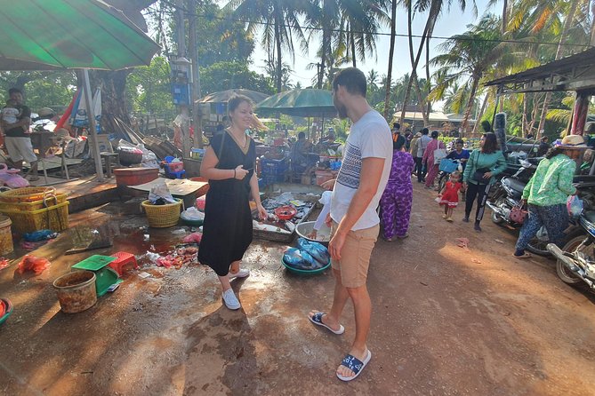Siem Reap City Hidden Gems (Private Guided Tour) - Big Bat Park, and the experience of seeing nature close to town