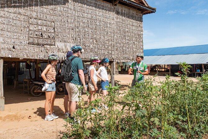 Siem Reap Countryside Bike Tour / E-Bike or Tuk Tuk - Wat Po Banteaychey Area Stops: Rice Fields, Market Sights, Mushrooms, Rice Wine, and Lotus Farms