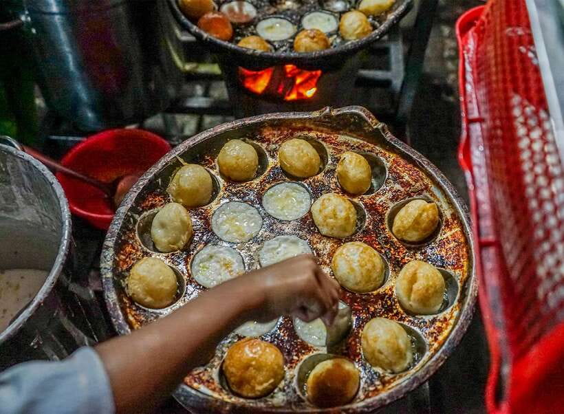 Siem Reap: Evening Food Tour with 10 Local Tastings - Who this tour is best for (and who should skip the bug part)