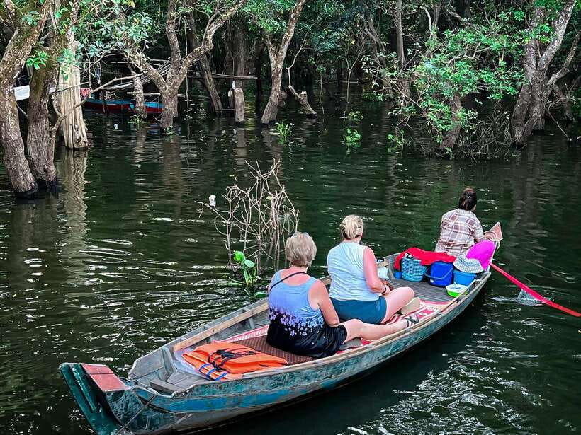 Siem Reap Floating Village Kampong Phluk Sunset with Boat - Key things that make this tour worth your time