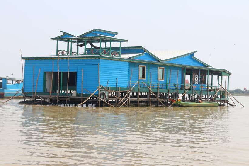 Siem Reap: Floating Village Tour - Queen Tara riverboat pause: drinks and fresh fruit on a 100-year-old ship