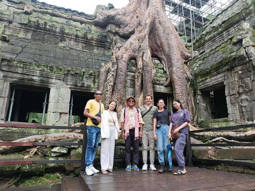 Siem Reap: Full-Day Angkor Wat Guided Tour with Sunset - Getting to Angkor from Siem Reap, without the day falling apart