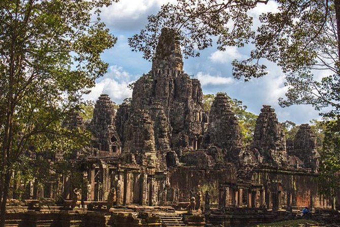 Siem Reap Full Day Angkor Wat Tour Small Group - Ta Prohm and the roots-and-stone atmosphere