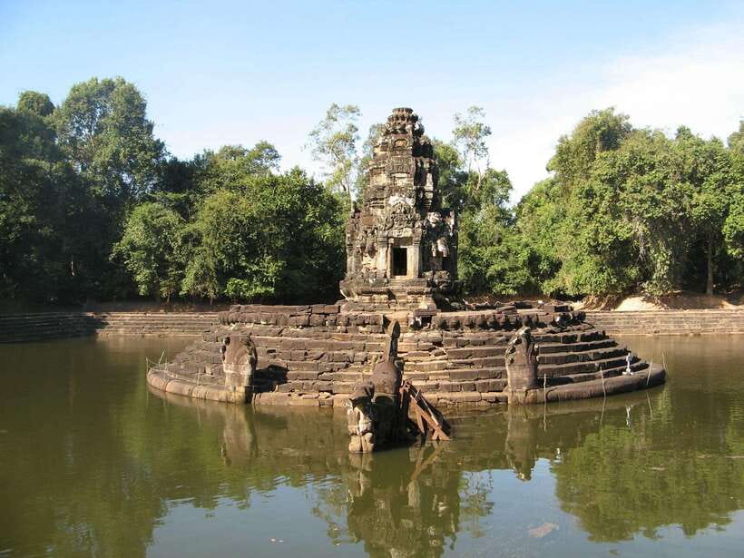 Siem Reap: Grand Circle Temples Tour With Private Tuk-Tuk - 4:30am Hotel Pickup and the Rhythm of an 8-Hour Day