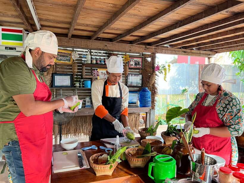 Siem Reap: Guided Day Trip to Local Village & Cooking Class - Should You Book This Siem Reap Cooking Day Trip?