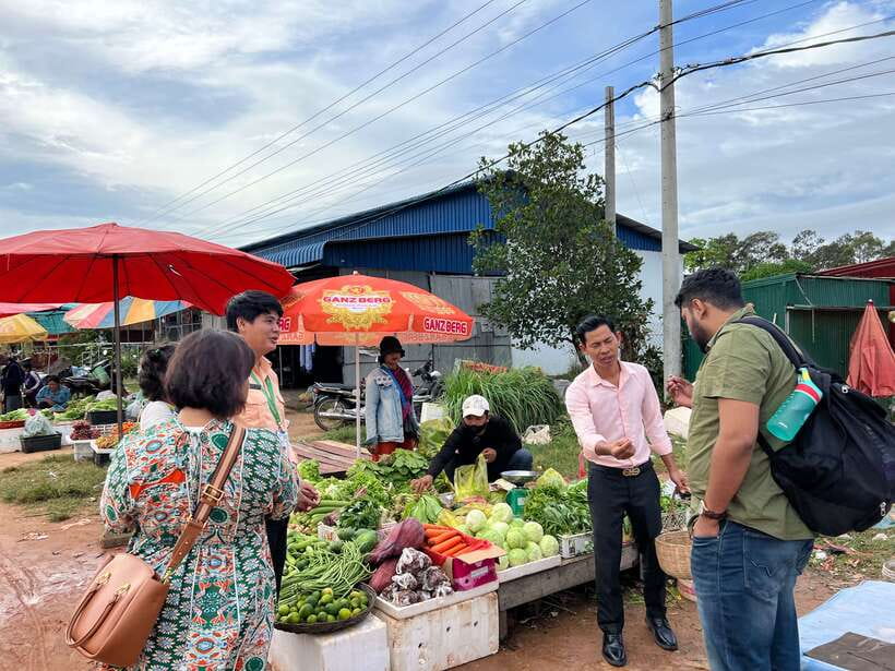 Siem Reap: Guided Day Trip to Local Village & Cooking Class - The 4-Course Meal: You Eat What You Cook