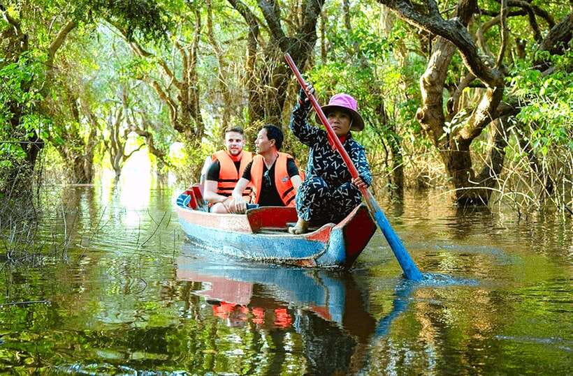 Siem Reap: Half-Day Kampong Phluk with Sunset, Boat & Guide - Getting There: The Countryside Ride and the Market Stop