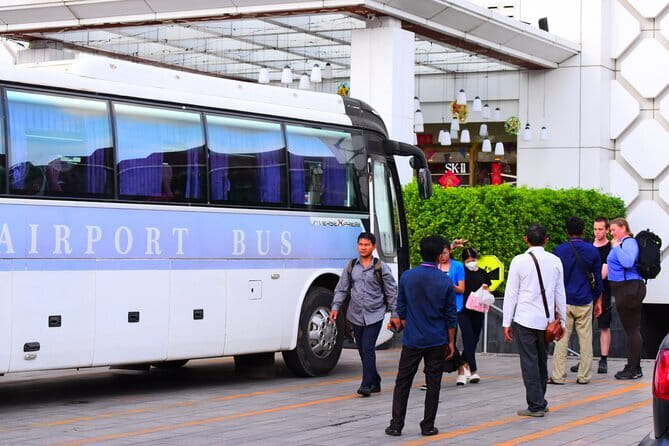 Siem Reap International Airport Shared Shuttle Bus Transfer - Airport to Town: Finding the Right Bus and Avoiding Unnecessary Detours