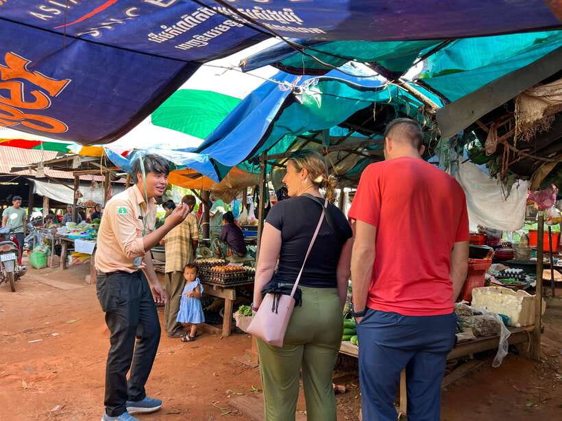 Siem Reap: Kampong Phluk and Tonle Sap Sunset Boat Cruise - Tonle Sap sunset cruise: the big payoff, and what can affect it