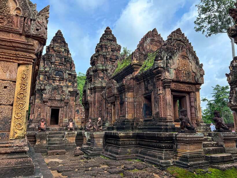 Siem Reap: Koh Ker, Beng Mealea, & Banteay Srei Join-in Tour - Morning pickup in Siem Reap, then straight into rural life