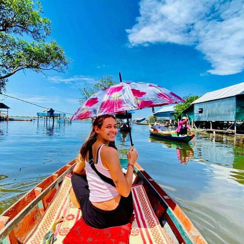 Siem Reap: Kompong Phluk Floating Village with Transfers - Tonlé Sap boat cruise: calm waters, mangroves, and cattle grazing