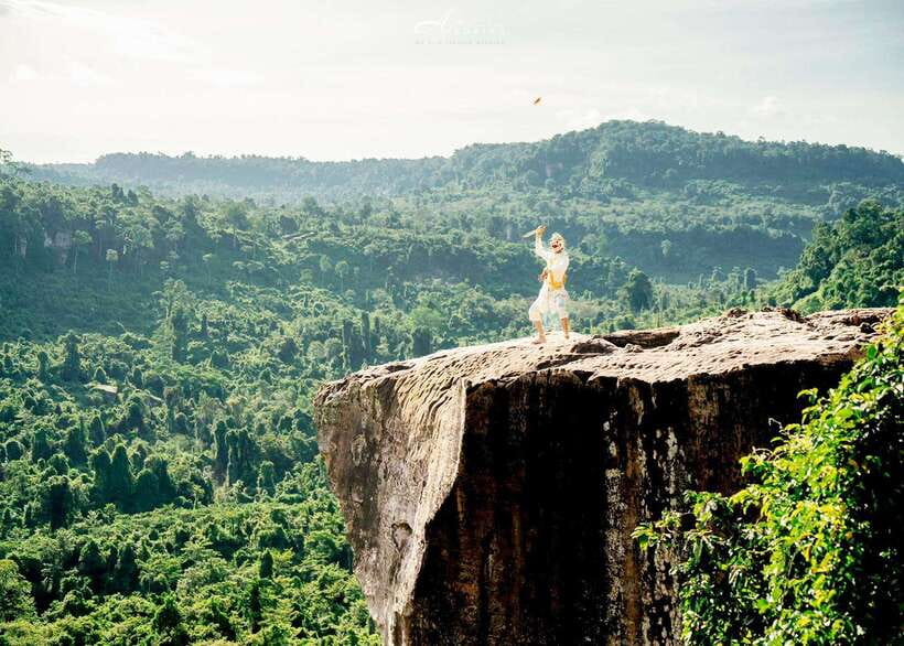 Siem Reap: Kulen Waterfalls and Banteay Srei Tour - Preah Dak: the quick photo stop that adds a little variety