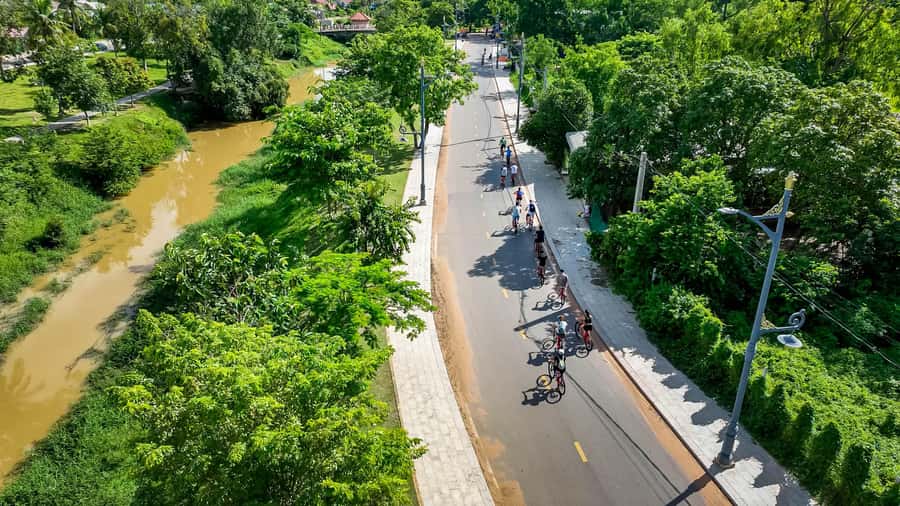 Siem Reap: Morning City Bike Tour with Local Expert - Theam’s Gallery: a house museum, art you can actually take your time with