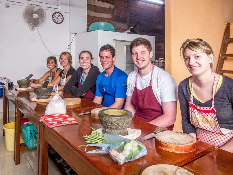 Siem Reap: Morning Cooking Class & Market Tour - Vegetable village and mushroom farms: why rural stops improve your cooking