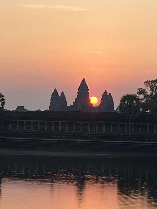 Siem Reap: Personalized Angkor Wat Sunrise Tour by Tuk-Tuk - Price check: $49 per person, and how to budget the rest