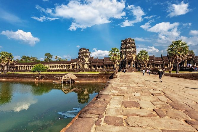 Siem Reap’s signature temples discovered - Key points that make this Angkor day work