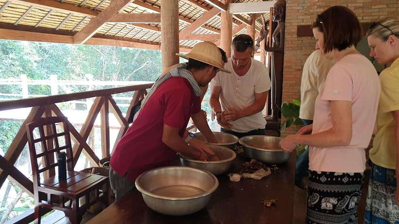 Siem Reap: Small Group Tour of Kulen Elephant Forest - Practical tips to make your day smoother