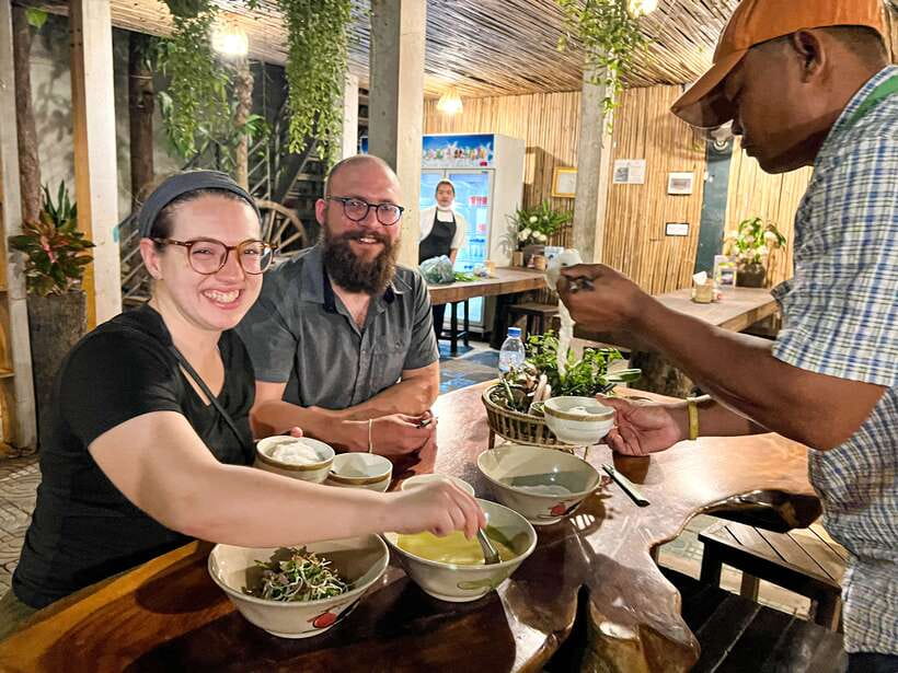 Siem Reap: Street Food Experience by Tuk-Tuk - Lort Cha’s house: Pin noodles and Khmer stir-fry technique