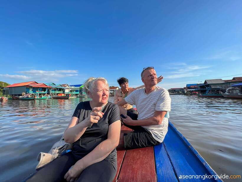 Siem Reap: Tonle Sap and Kampong Phluk Tour with Street Food - Siem Reap street food tasting: what you eat, and why a guide matters