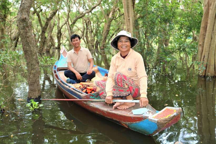 Siem Reap: Tonle Sap Lake - Fishing Village & Flooded Forest - Flooded forest canals and the slow wildlife window