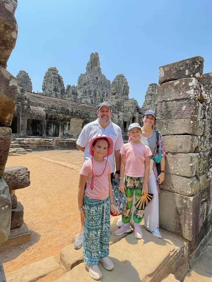 Siem Reap: Ultimate Angkor Wat Offbeat Experience by Jeep - Bayon faces: how to see the details without getting lost