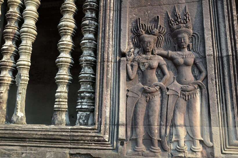 SiemReap: Private Angkor Wat Tour in English or German guide - The 1-day shortcut: sunrise, Angkor Thom edges, and a shorter temple sweep