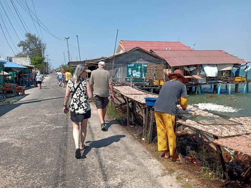 Sihanoukville: Group Shore Excursion from Cruise Port - Preah Thong and Neang Neak: Khmer Founders in Stone