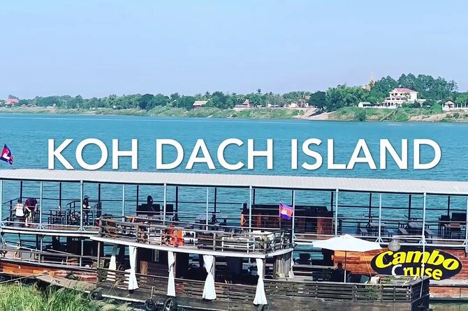 Silk Island Private Half-Day Tour from Phnom Penh - Arrival on Silk Island: traditional homes, farmers in action, and your first views