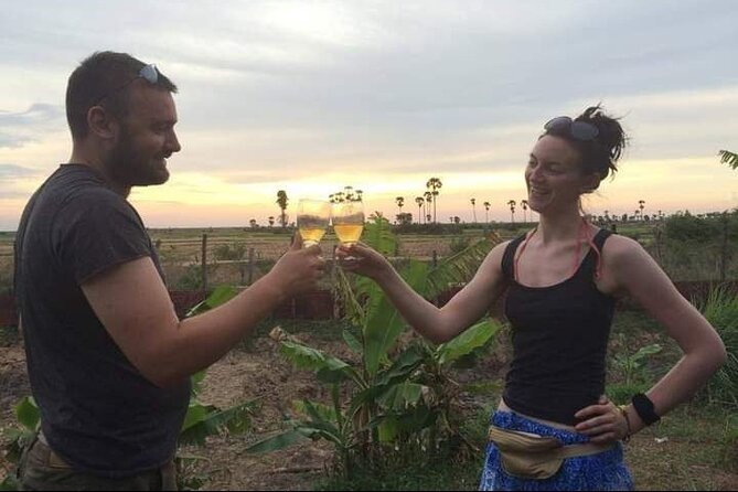 Small Group Countryside Bike Tours, Sunset & Picnic - Countryside cycling: Khmer villages, rice paddies, and dirt-road pace