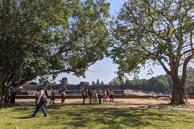 Special Angkor Wat Half Day Tour - Hotel pickup, private transportation, and the comfort details you feel