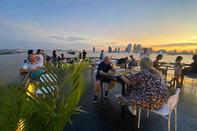 Sunset Cruise with free flow beer, soft drinks & fruit platter - The Mekong and Tonlé Sap cruise: Royal Palace views and riverbank life