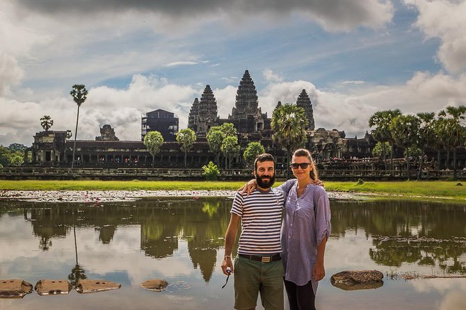 Sunset or sunrise bicycle tour around Angkor Wat and nearby temples - Bike Riding, Fitness, and What to Bring for a Real Comfort Level
