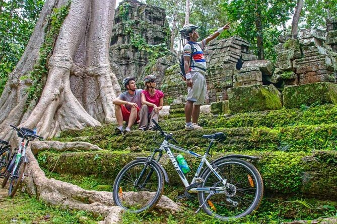 Sunset or sunrise bicycle tour around Angkor Wat and nearby temples - Price and Logistics: What You Really Get for $45