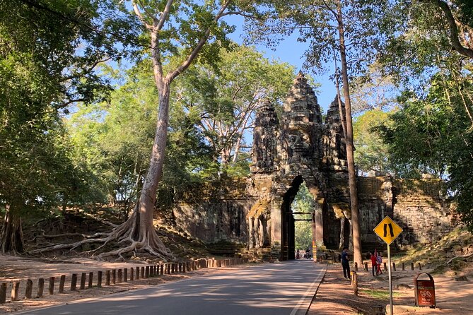 Taxi Siem Reap to Phnom Penh-English Speaking Driver - Private Siem Reap to Phnom Penh taxi, what makes it worth your time