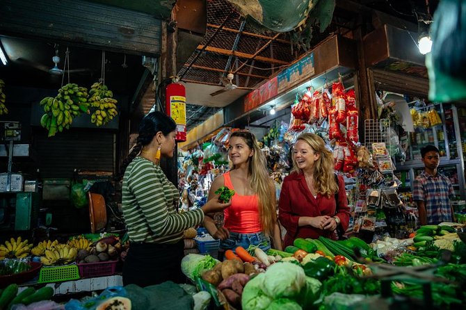 The 10 Tastings of Siem Reap With Locals: Private Street Food Tour - Private street food in Siem Reap, what that means in practice