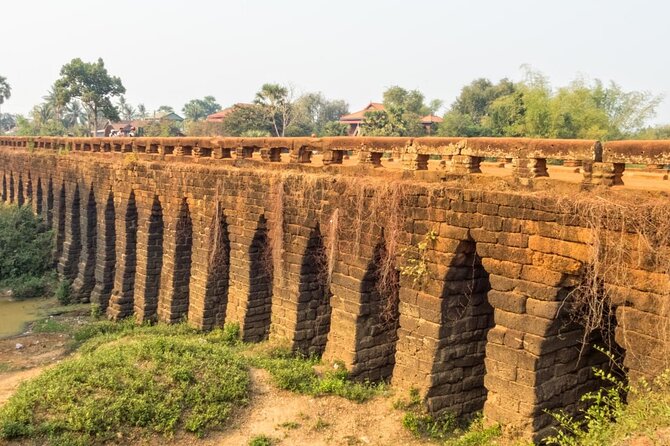 The Journey Phnom Penh to/from Siem Reap: A Memorable Tour - Pickup in Phnom Penh: getting started without stress