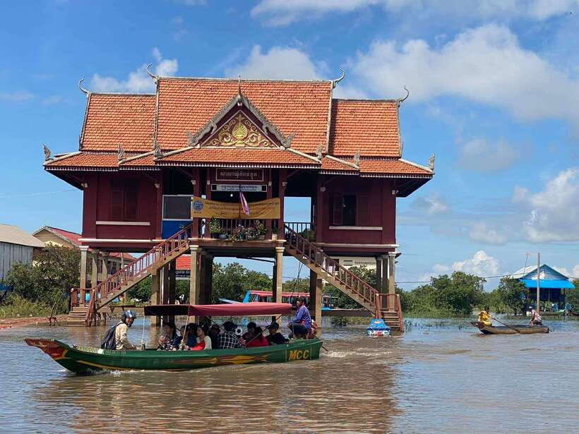 Tonle sap, Kompong Phluk (Floating village) - Sunset on Tonle Sap: The Calm Finish You’ll Remember