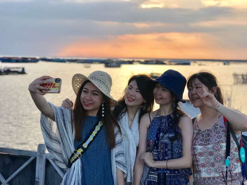 Tonle Sap Tour of Kompong Phluk Village & Evening Food tour - Getting to Kompong Phluk From Siem Reap City