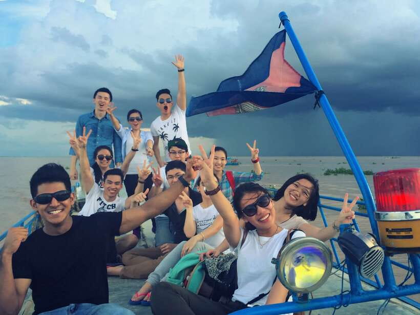 Tonle Sap Tour of Kompong Phluk Village & Evening Food tour - Kompong Phluk Floating Village: Real Life on the Lake