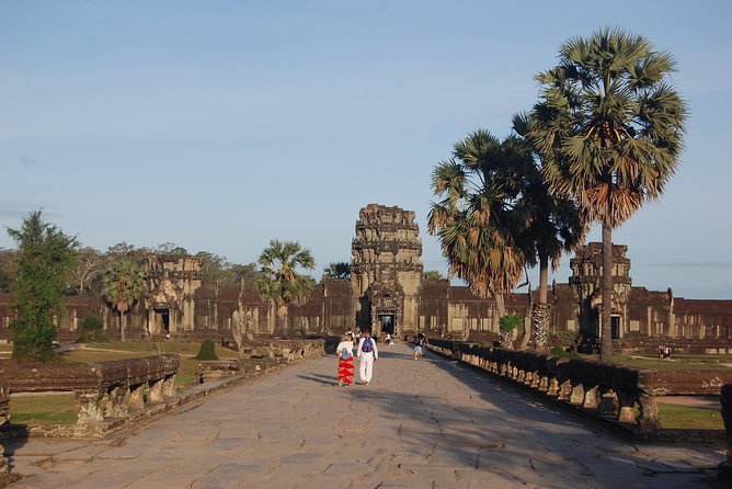 Two Days Angkor Historical and Kulen Mountain Waterfall - Entering Angkor Archaeological Park at 8:00 am, when the day is still yours