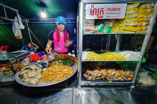 Ultimate Siem Reap Food Tour (10 Locals Tasting with Drinks & Transport) - Pace, portions, and special diets: how to get the best outcome from your host