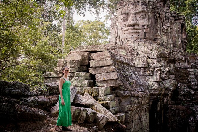 Unseen Angkor Tour & Photoshoot - Stop 2: Phimeanakas, royal temple shapes and stepped views