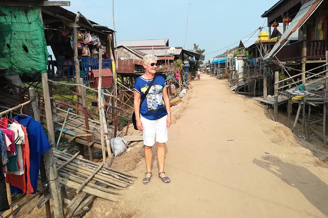 War Museum, Killing Field and Floating village ( Chong Kneas) Tour - Transportation, Timing, and Staying Comfortable for 6 to 7 Hours